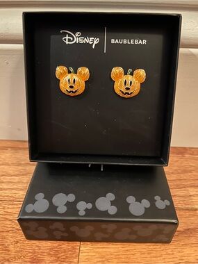 Disney BaubleBar Orange Pumpkin Mickey Stud Earrings, New in Box